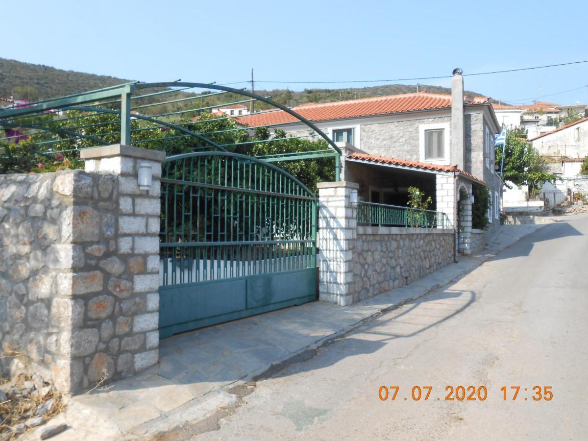 Lakonian Home Ierakas Bagian luar foto